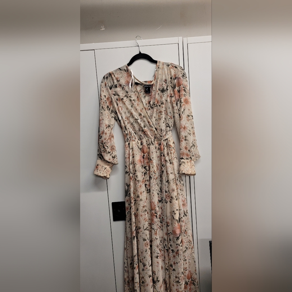 Kate and Lily Dress. Floral Size 8